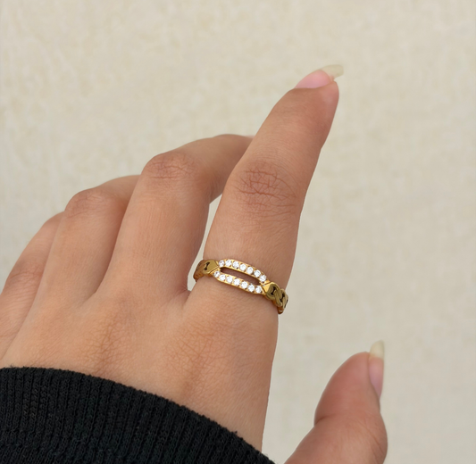 Seraphina Crystal Link Ring