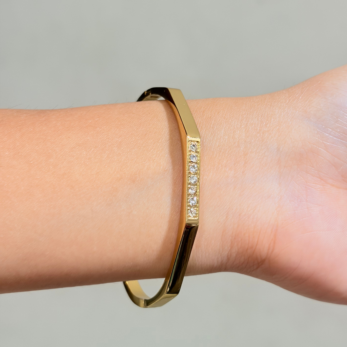 Elara Crystal Edge Bangle